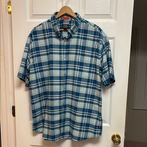 St John’s Bay Men's Blue Plaid Shirt, size XXL, front pocket